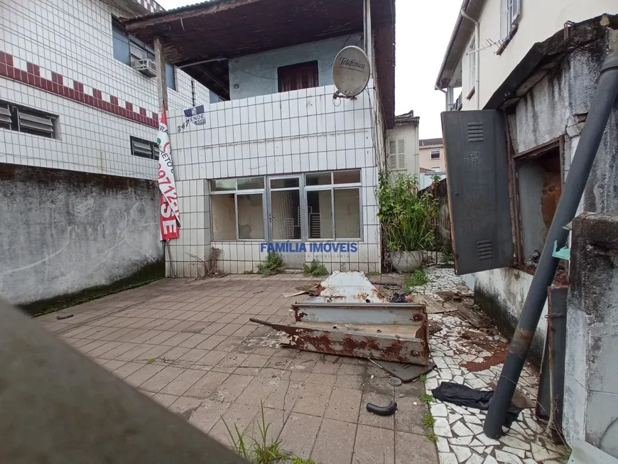 Foto 1 de Lote/Terreno à venda, 270m² em Macuco, Santos