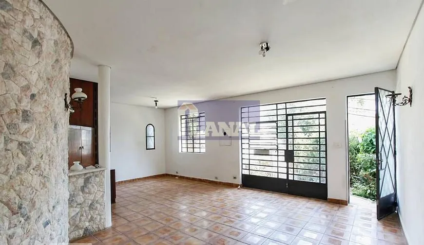 Foto 1 de Casa com 3 Quartos para alugar, 190m² em Planalto Paulista, São Paulo