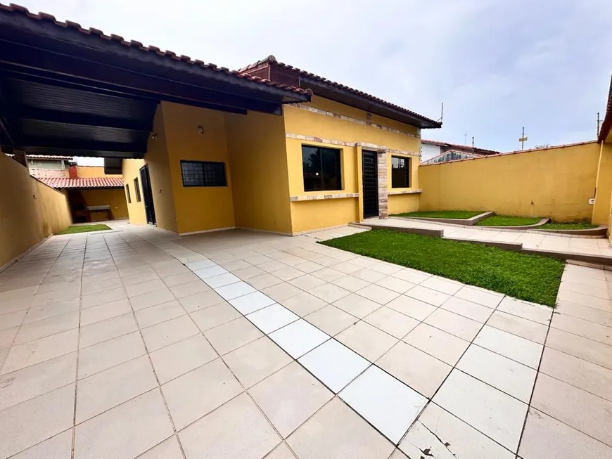 Foto 1 de Casa com 3 Quartos à venda, 336m² em Estancia Balnearia Convento Velho , Peruíbe