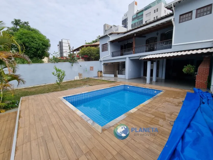 Foto 1 de Casa com 4 Quartos à venda, 339m² em Itapoã, Belo Horizonte