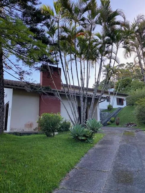 Foto 1 de Casa com 4 Quartos à venda, 190m² em Carvoeira, Florianópolis