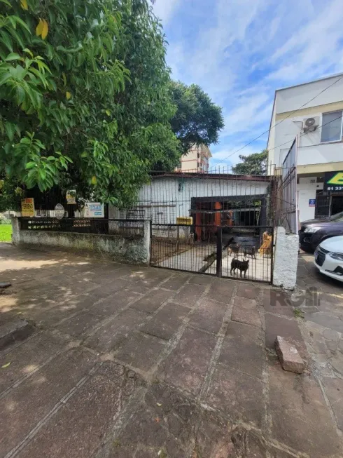 Foto 1 de Lote/Terreno à venda, 276m² em Tristeza, Porto Alegre