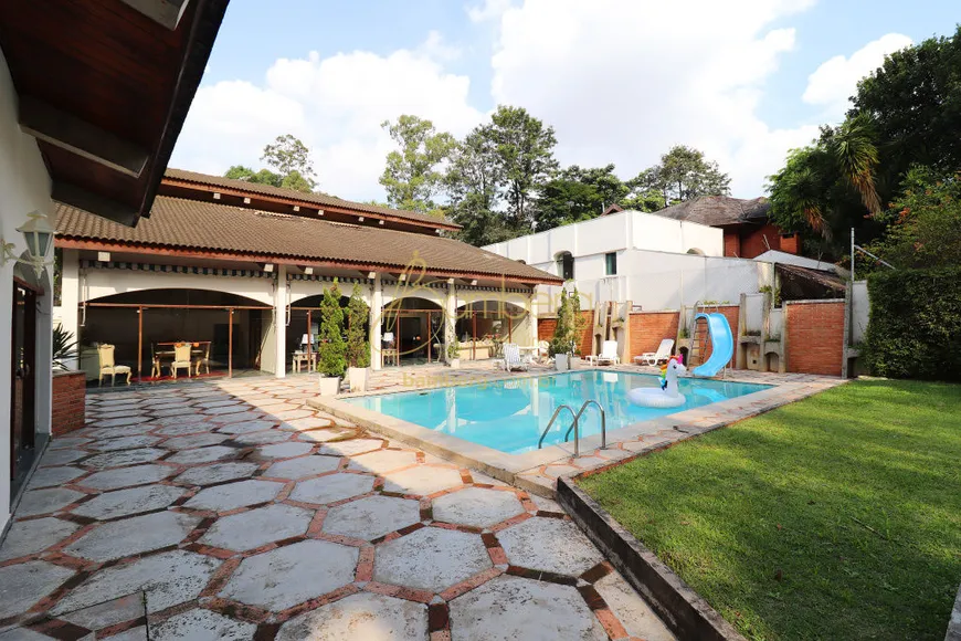 Foto 1 de Casa com 5 Quartos à venda, 650m² em Jardim dos Estados, São Paulo