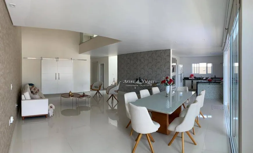 Foto 1 de Casa de Condomínio com 3 Quartos à venda, 300m² em Jardim Residencial Maria Dulce, Indaiatuba
