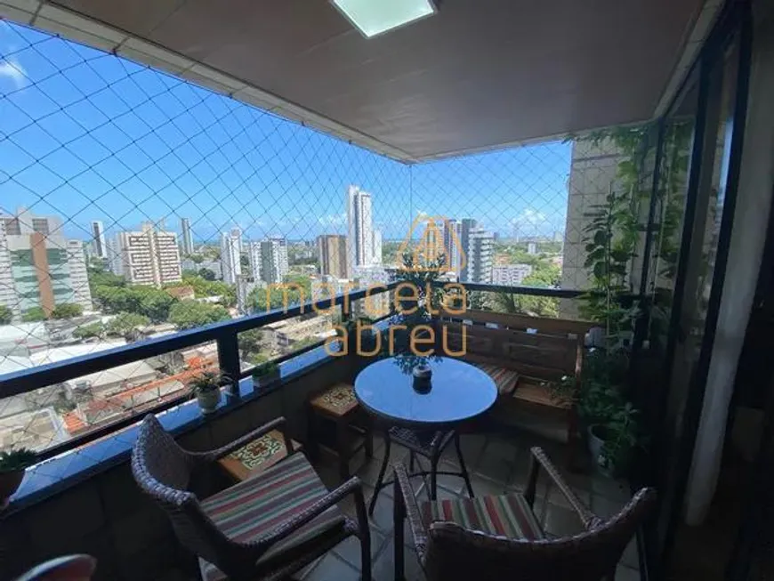 Foto 1 de Apartamento com 3 Quartos à venda, 165m² em Espinheiro, Recife