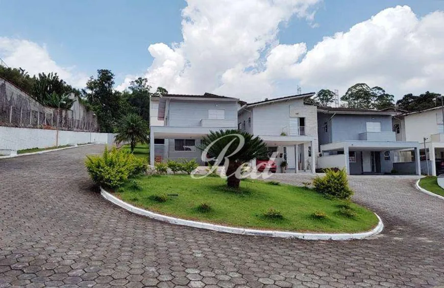 Foto 1 de Casa de Condomínio com 3 Quartos à venda, 179m² em Vila Brás Cubas, Mogi das Cruzes