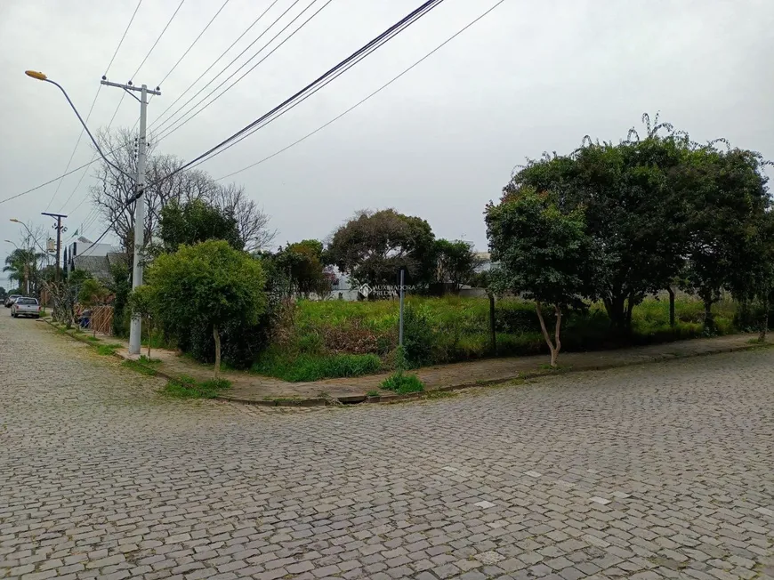 Foto 1 de Lote/Terreno à venda, 720m² em Cinquentenário, Caxias do Sul