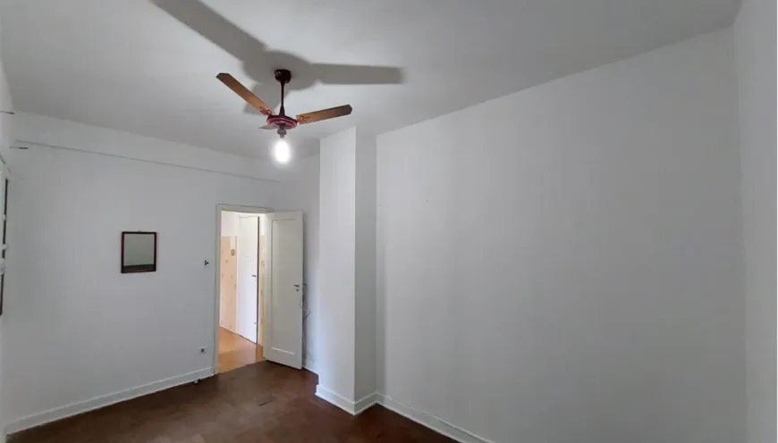 Foto 1 de Apartamento com 1 Quarto à venda, 39m² em Centro, São Vicente