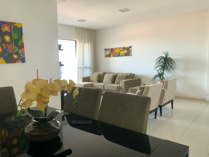 Foto 1 de Apartamento com 3 Quartos à venda, 94m² em Stiep, Salvador