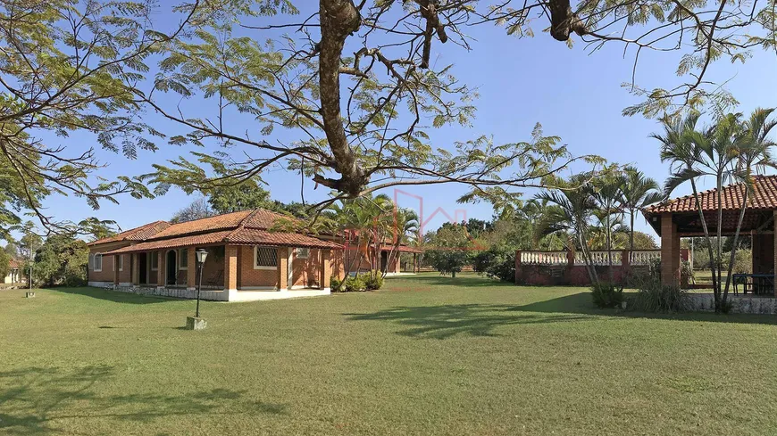 Foto 1 de Fazenda/Sítio com 3 Quartos à venda, 412m² em Chácara Mirante de São Pedro, São Pedro