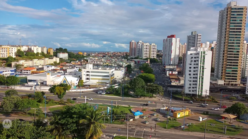 Foto 1 de Apartamento com 4 Quartos à venda, 90m² em Imbuí, Salvador