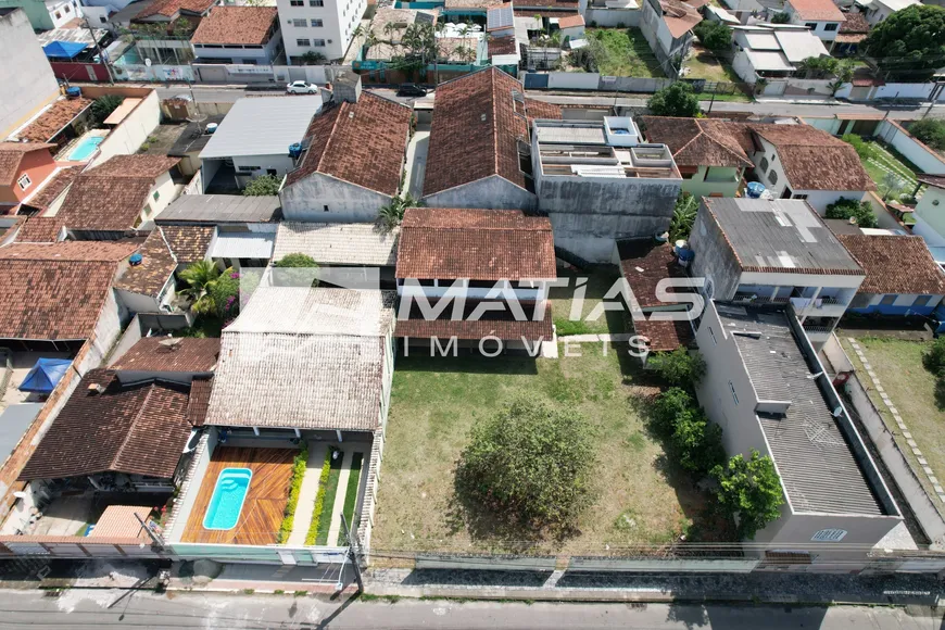 Foto 1 de Casa com 4 Quartos à venda, 720m² em Praia do Morro, Guarapari