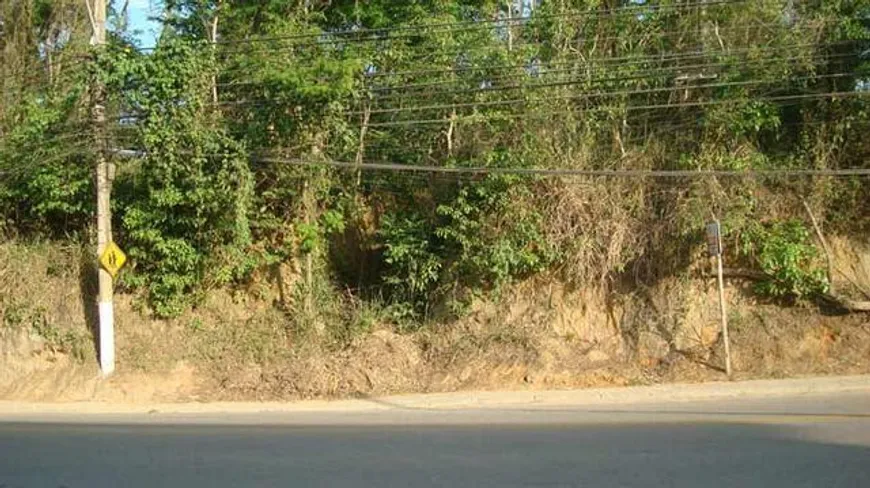 Foto 1 de Lote/Terreno à venda, 900m² em Engenho do Mato, Niterói