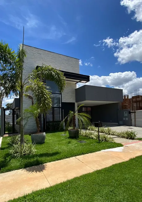 Foto 1 de Casa de Condomínio com 3 Quartos à venda, 152m² em Jardim Cristal, Aparecida de Goiânia