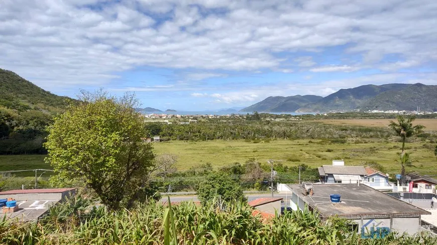 Foto 1 de Lote/Terreno à venda, 43022m² em Pântano do Sul, Florianópolis