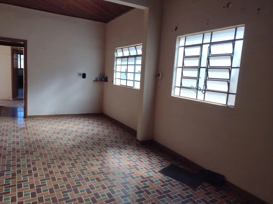 Foto 1 de Casa com 3 Quartos à venda, 279m² em Centro, Araraquara