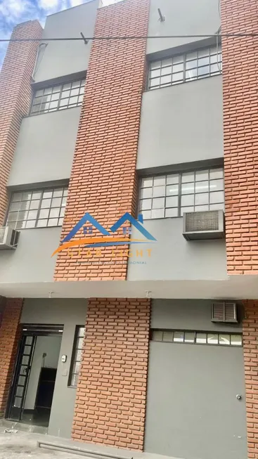 Foto 1 de Casa com 1 Quarto para alugar, 220m² em Brooklin, São Paulo