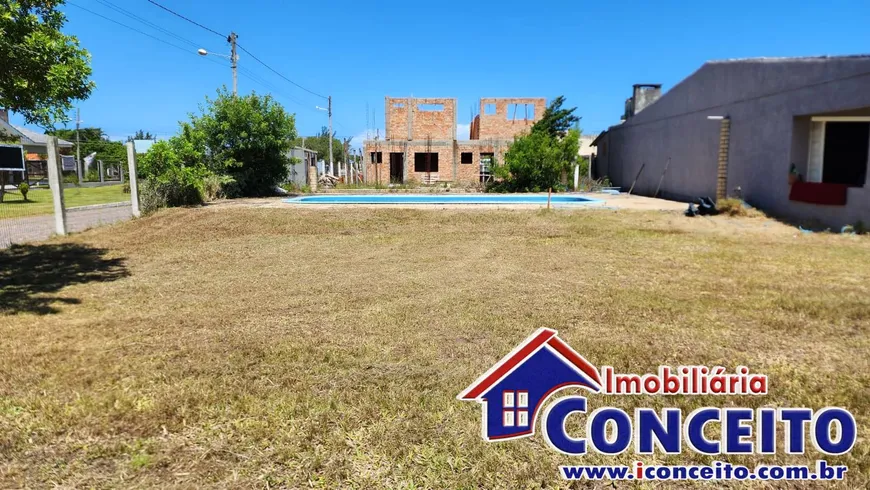 Foto 1 de Lote/Terreno à venda, 345m² em Presidente, Imbé