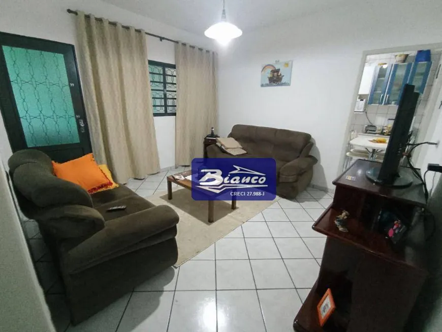 Foto 1 de Casa com 2 Quartos à venda, 104m² em Jardim Almeida Prado, Guarulhos