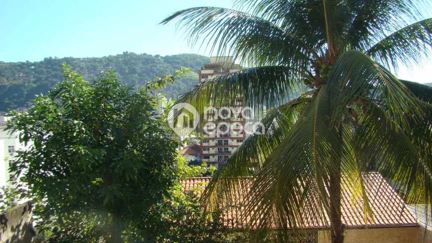 Foto 1 de Casa com 4 Quartos à venda, 374m² em Vila Isabel, Rio de Janeiro