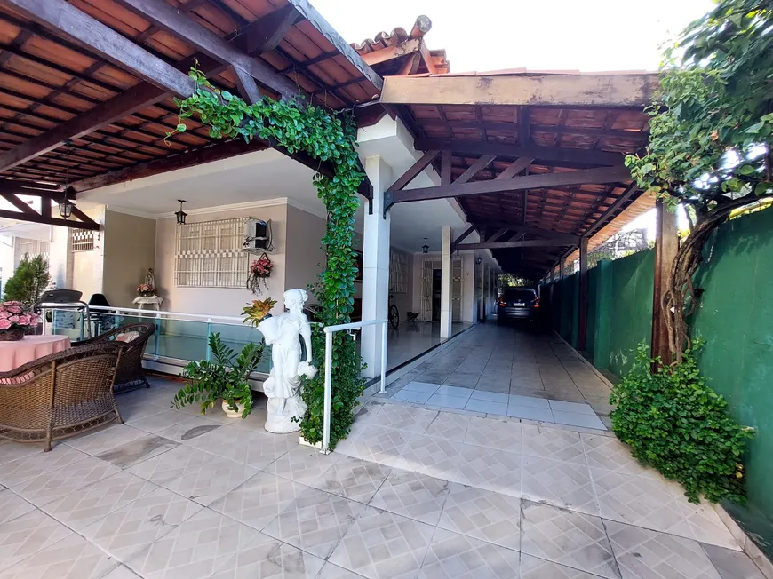 Foto 1 de Casa com 5 Quartos à venda, 368m² em Dionísio Torres, Fortaleza