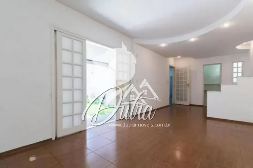 Foto 1 de Casa com 3 Quartos à venda, 260m² em Jardim Paulistano, São Paulo