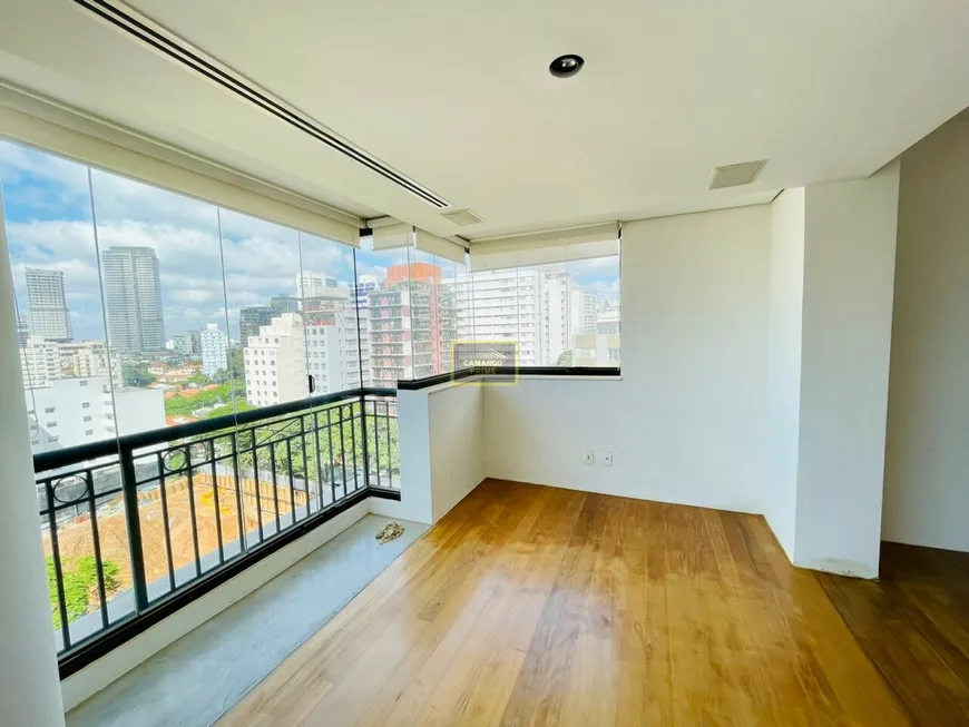Foto 1 de Apartamento com 3 Quartos à venda, 213m² em Sumaré, São Paulo
