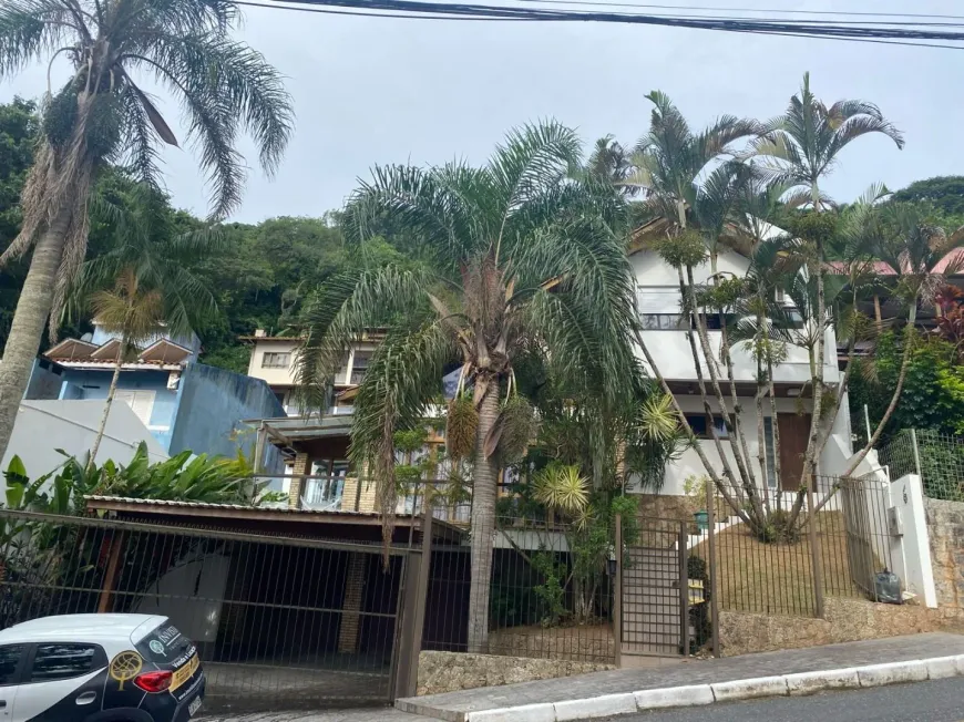 Foto 1 de Casa com 3 Quartos para alugar, 300m² em Centro, Florianópolis