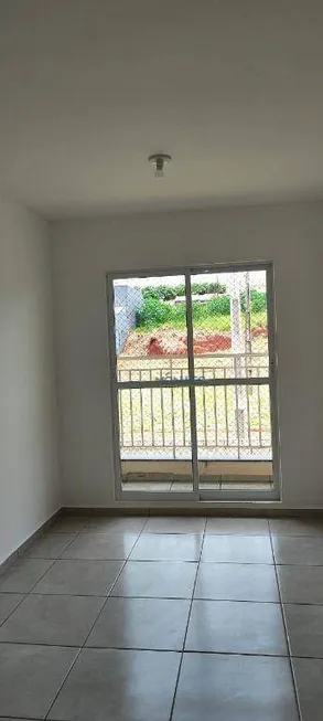 Foto 1 de Apartamento com 2 Quartos para alugar, 49m² em Conjunto Habitacional Antonio Euthymio Casaroto, Cambé