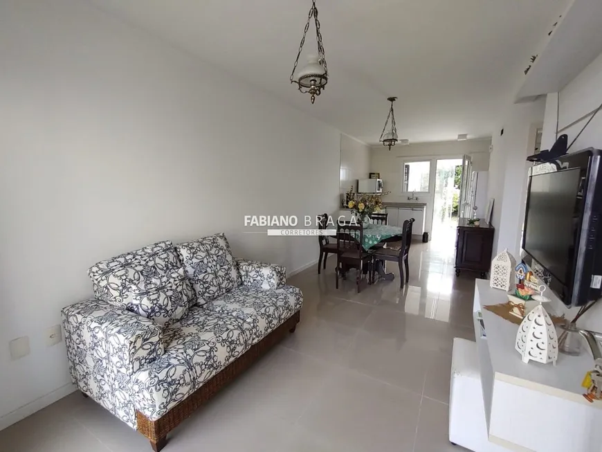 Foto 1 de Casa de Condomínio com 2 Quartos à venda, 77m² em Noiva Do Mar, Xangri-lá