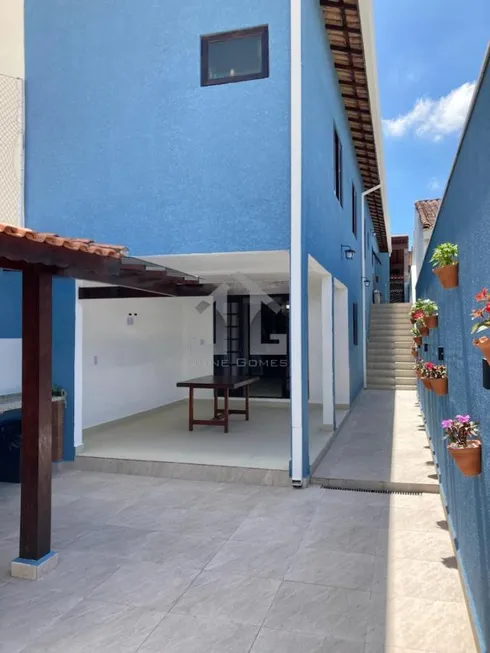 Foto 1 de Sobrado com 3 Quartos à venda, 140m² em Vila Suíssa, Mogi das Cruzes
