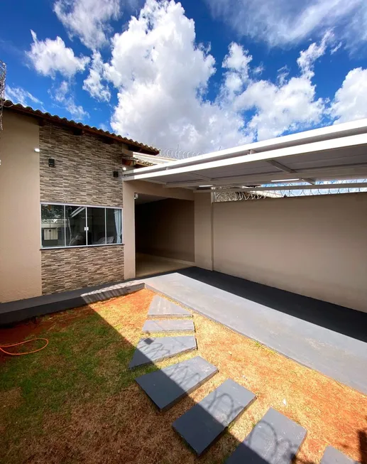 Foto 1 de Casa com 2 Quartos à venda, 80m² em Conceição, Feira de Santana