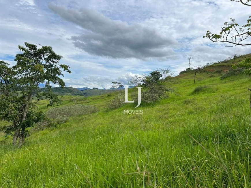 Foto 1 de Lote/Terreno à venda, 20673m² em Secretário, Petrópolis