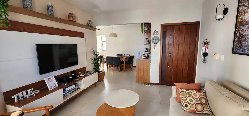 Foto 1 de Apartamento com 3 Quartos à venda, 135m² em Brotas, Salvador