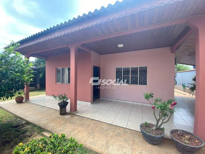 Foto 1 de Casa com 4 Quartos à venda, 180m² em Castanheira, Porto Velho