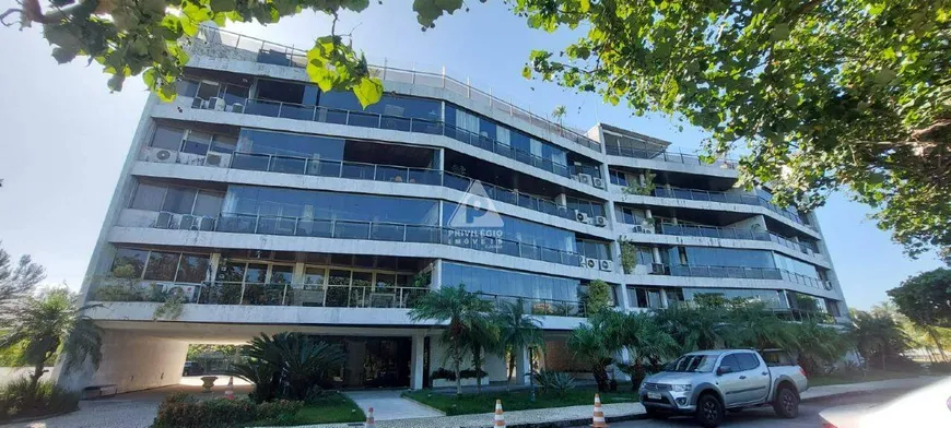Foto 1 de Apartamento com 4 Quartos à venda, 174m² em Barra da Tijuca, Rio de Janeiro