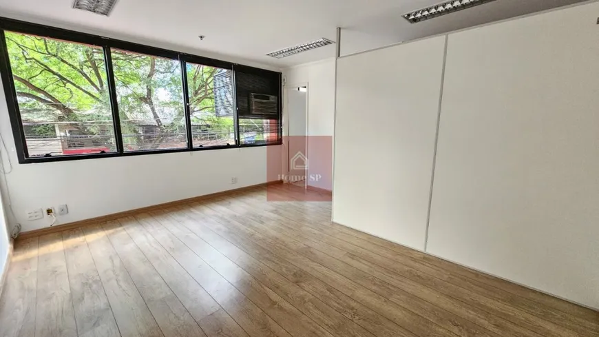 Foto 1 de Sala Comercial à venda, 30m² em Vila Olímpia, São Paulo