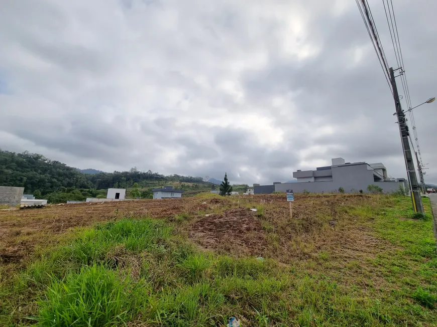 Foto 1 de Lote/Terreno à venda, 320m² em Três Rios do Norte, Jaraguá do Sul