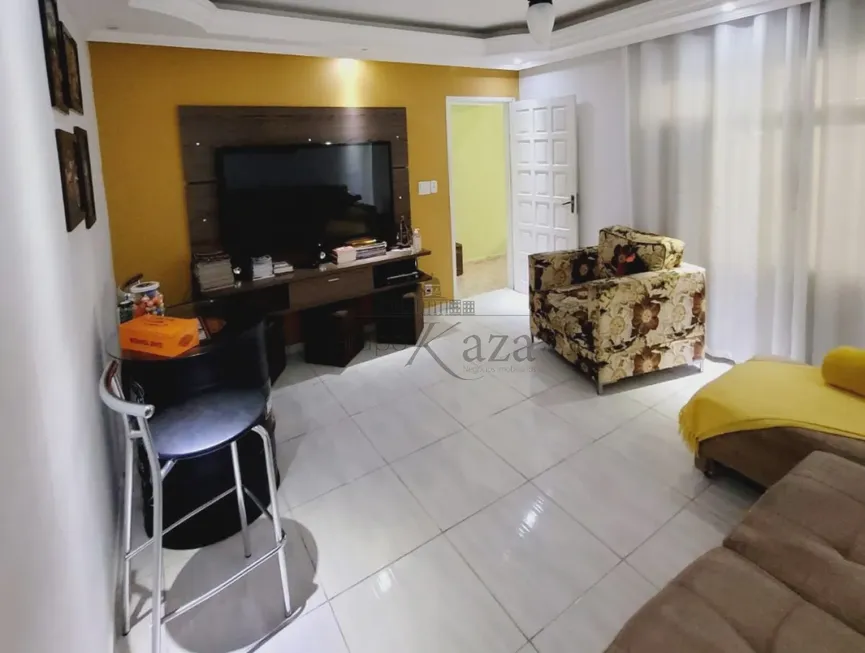 Foto 1 de Casa com 3 Quartos à venda, 175m² em Parque Brasil, Jacareí