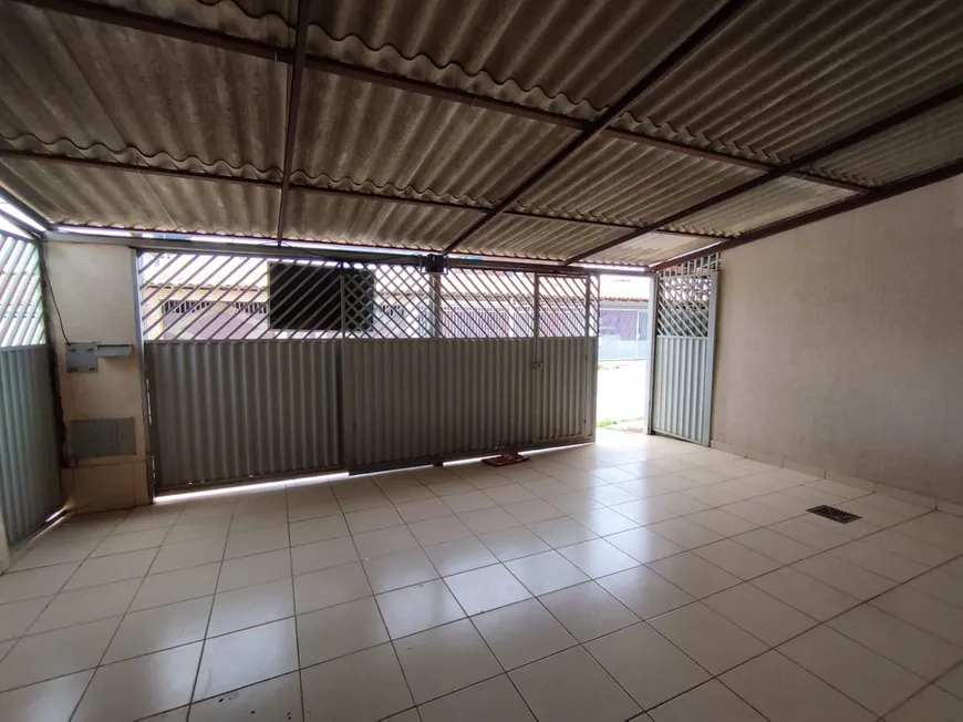 Foto 1 de Casa com 2 Quartos à venda, 100m² em Riacho Fundo II, Brasília