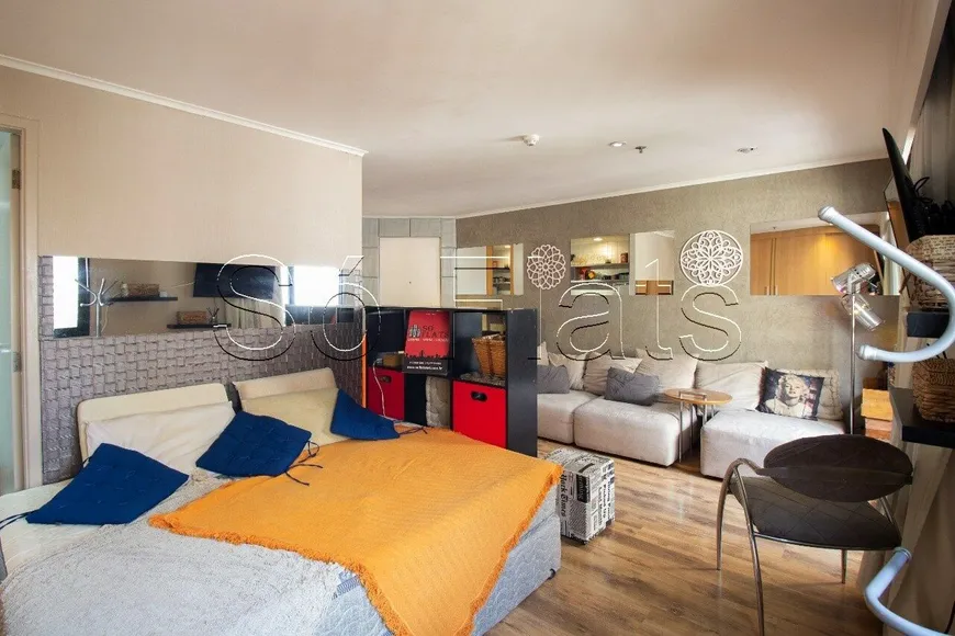 Foto 1 de Apartamento com 1 Quarto para alugar, 35m² em Moema, São Paulo