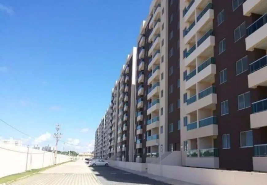 Foto 1 de Apartamento com 3 Quartos para venda ou aluguel, 90m² em Centro, Lauro de Freitas