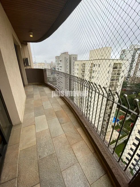 Foto 1 de Apartamento com 4 Quartos à venda, 254m² em Morumbi, São Paulo