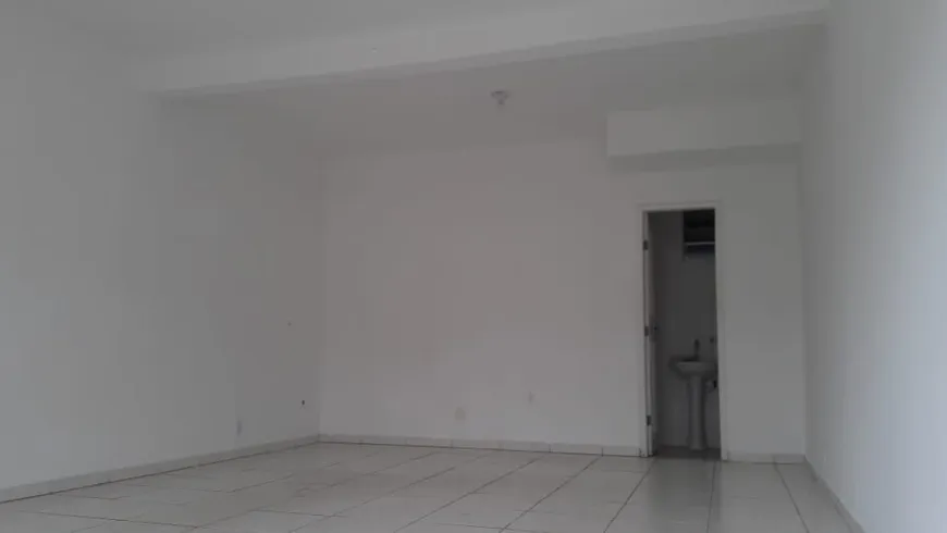 Foto 1 de Ponto Comercial para alugar, 34m² em São Geraldo, Juiz de Fora