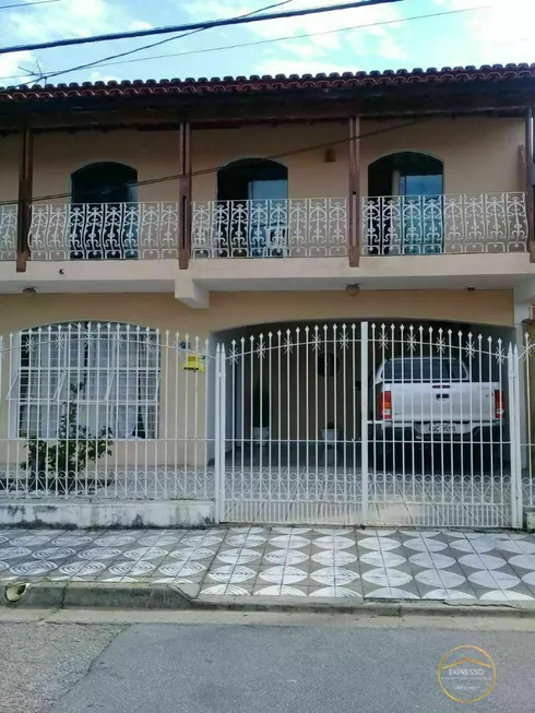 Foto 1 de Sobrado com 3 Quartos para alugar, 500m² em Jardim Parana, Sorocaba