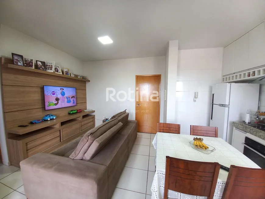 Foto 1 de Apartamento com 2 Quartos à venda, 56m² em Luizote de Freitas, Uberlândia