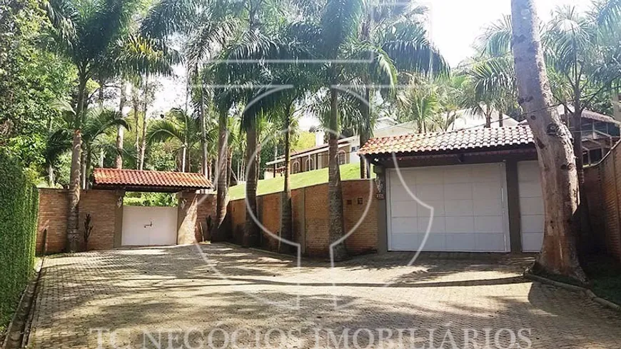 Foto 1 de Casa com 3 Quartos para venda ou aluguel, 320m² em Chácara Granja Velha, Cotia