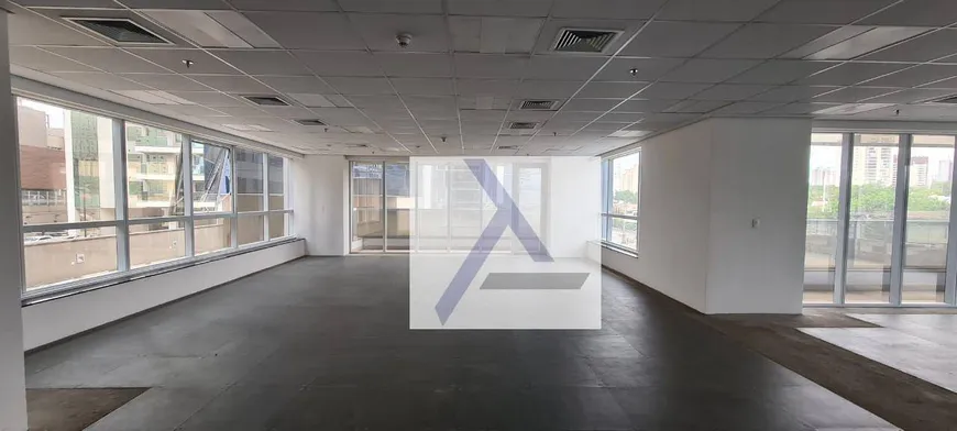 Foto 1 de Sala Comercial para venda ou aluguel, 398m² em Jardim das Acacias, São Paulo