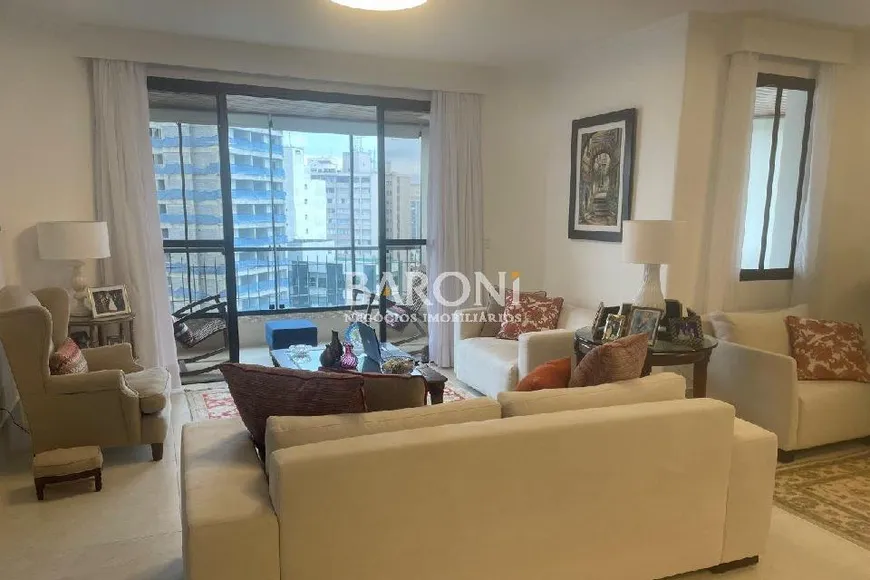 Foto 1 de Apartamento com 4 Quartos à venda, 215m² em Planalto Paulista, São Paulo