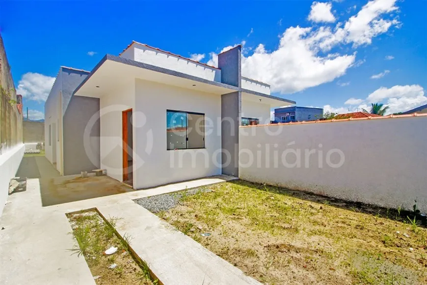 Foto 1 de Casa com 2 Quartos à venda, 65m² em Estancia dos Eucaliptos , Peruíbe